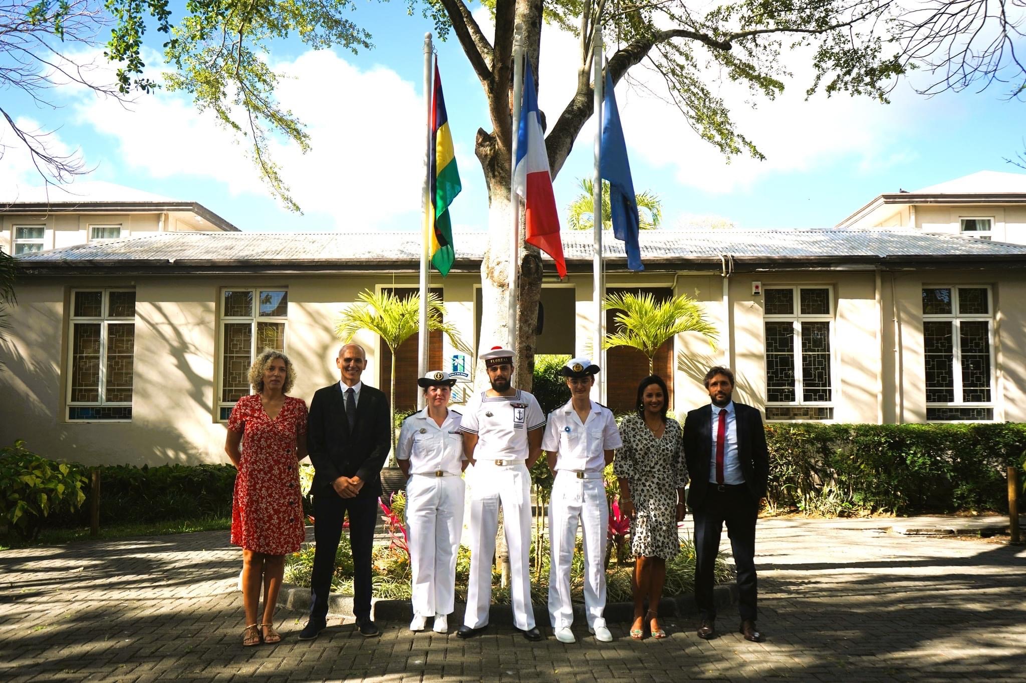  Les marins de la Force d’action navale commémorent l’Armistice du 11 novembre