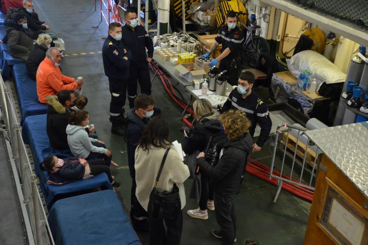 Le Surcouf en exercice d’évacuation de ressortissants à Ajaccio