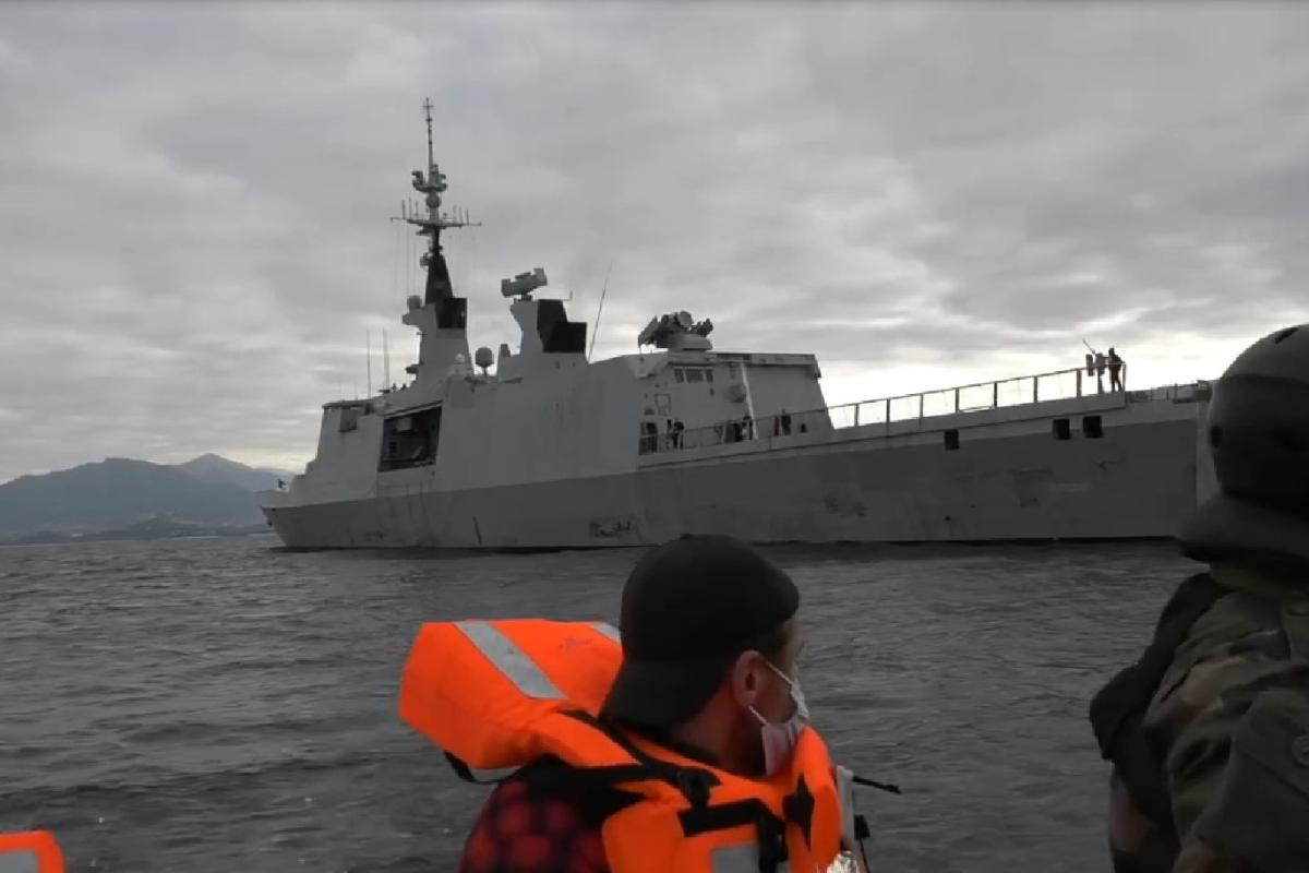 Le Surcouf en exercice d’évacuation de ressortissants à Ajaccio
