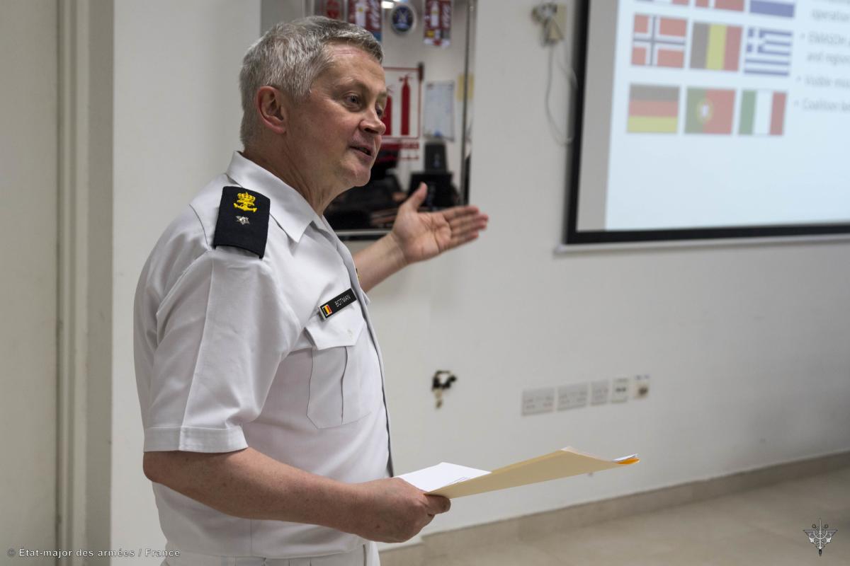Le 1er mars 2022, le capitaine de vaisseau Nicolas du Chéné a remis le commandement de l’opération AGENOR à l’amiral de flottille Tanguy Botman, des forces armées belges. La cérémonie s’est déroulée sur la base navale des Forces françaises stationnées aux Émirats arabes unis d’où l’état-major commande l’opération.