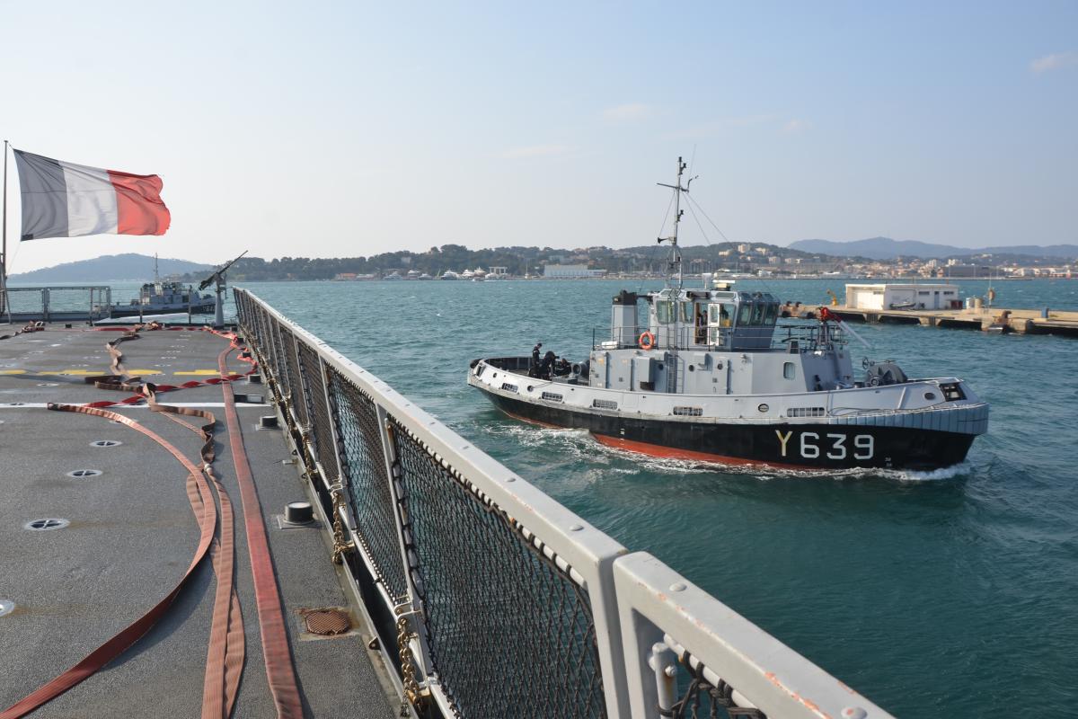 Toulon – L’Aconit appareille pour deux mois de mission en Méditerranée