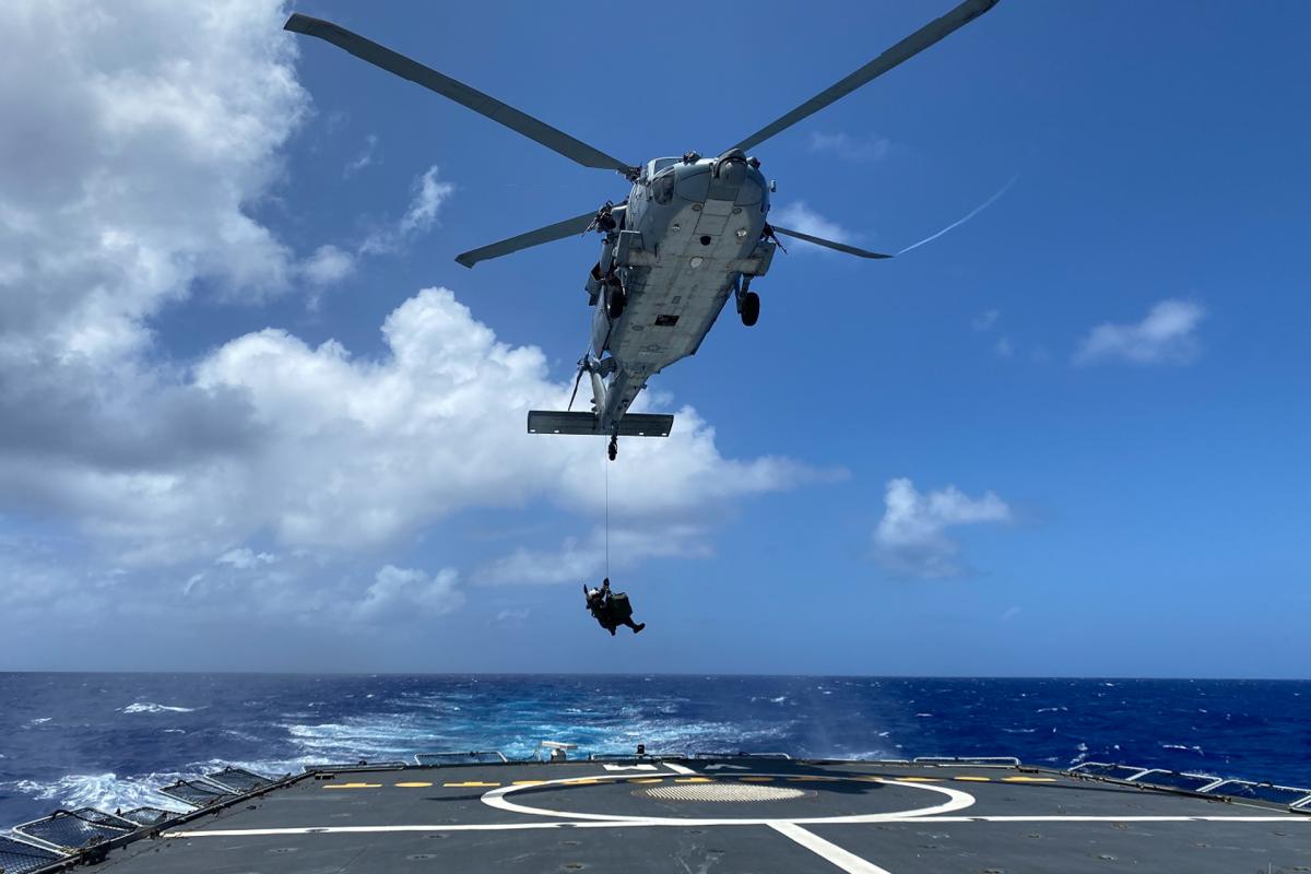 Mission Asie 2022 : Le Vendémiaire s’entraîne avec l’US Navy