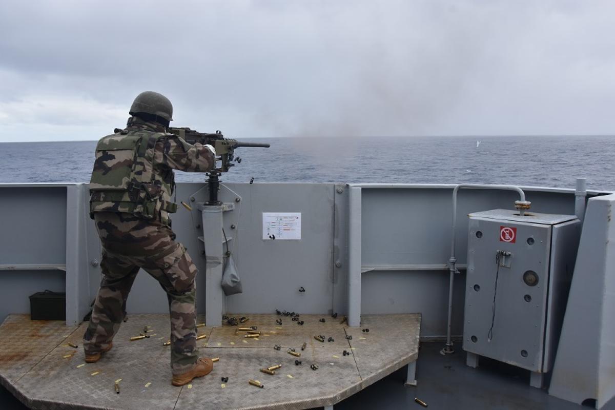 Le D’Entrecasteaux en mission TRIDENT de surveillance maritime 