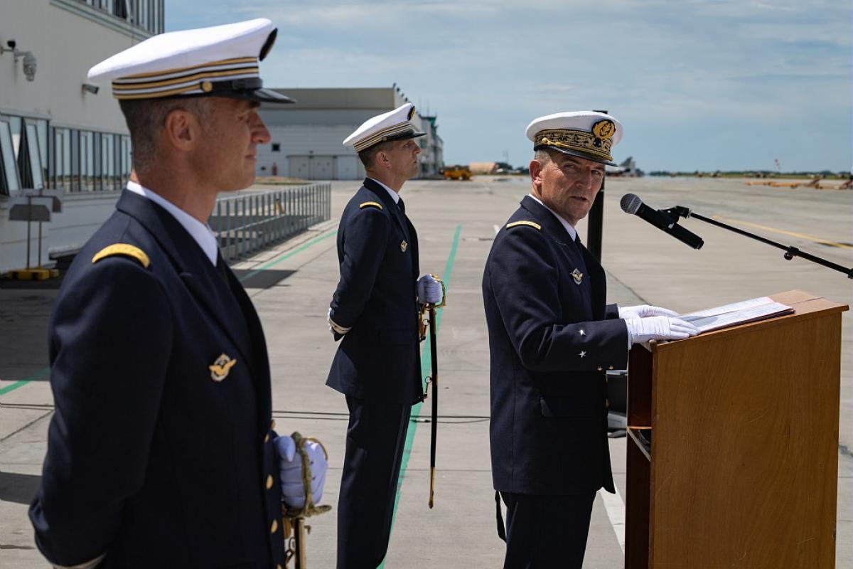 BAN Landivisiau : La flottille 17F change de commandant 