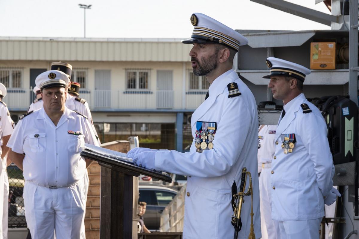 Un nouveau commandant  pour la frégate de surveillance Nivôse