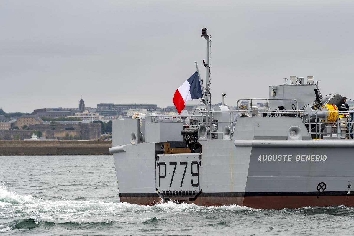 Le POM Auguste Bénébig poursuit son armement à Brest 