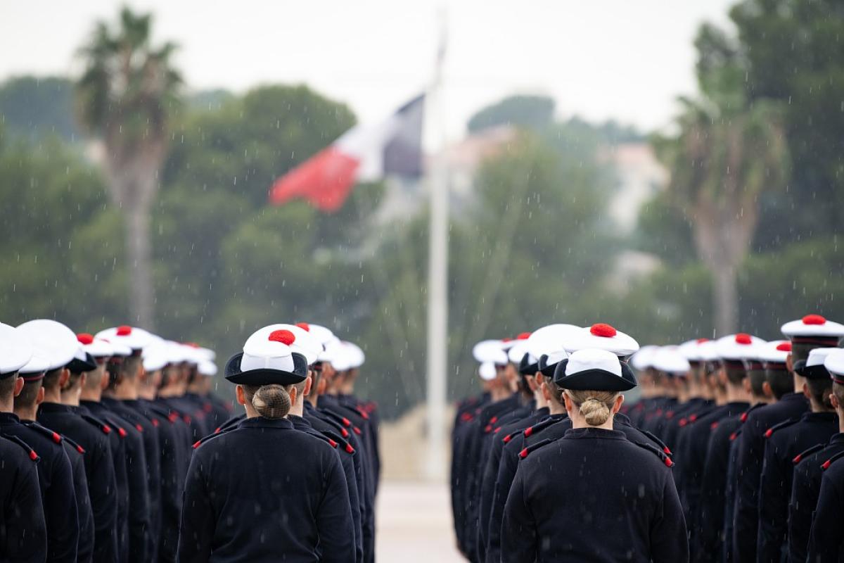  Cérémonie de présentation aux drapeaux du pôle écoles Méditerranée