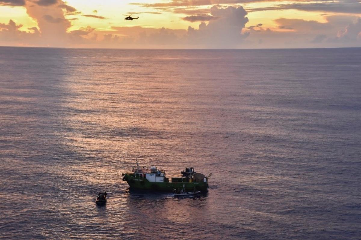  NARCOPS – Le PHA Tonnerre saisit 4,6 tonnes de cocaïne dans le golfe de Guinée