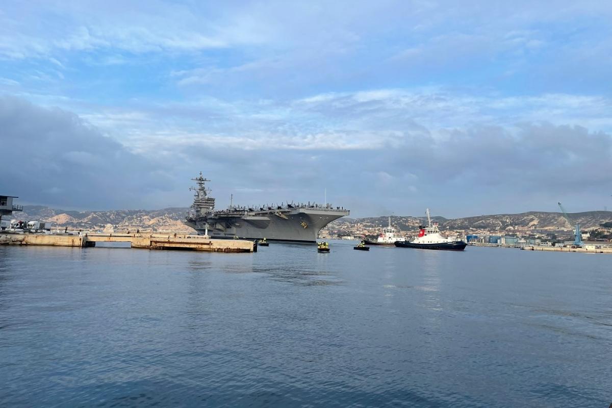  Escale du porte-avions USS George H. W. Bush à Marseille