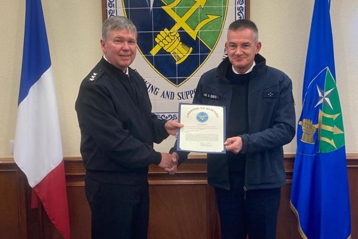  Le commandant de la TF 470 et 4 FREMM reçoivent le « Hook ’Em award », prix d’excellence américain en lutte anti-sous-marine 