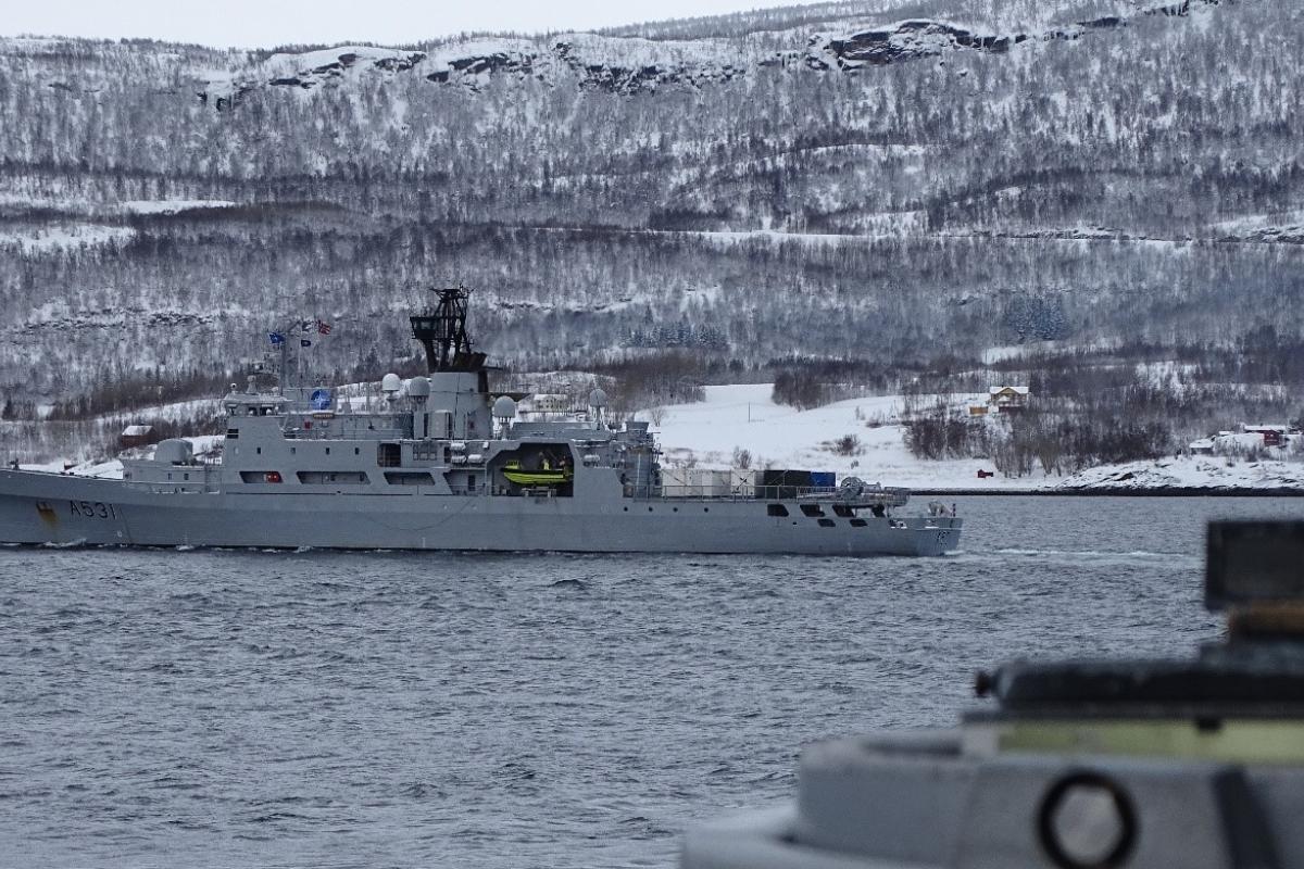  Le Céphée franchit le cercle polaire Arctique