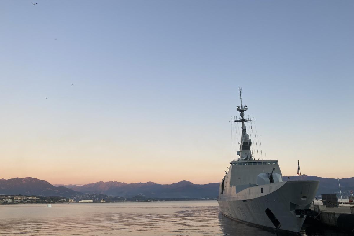 Le Surcouf en exercice d’évacuation de ressortissants à Ajaccio