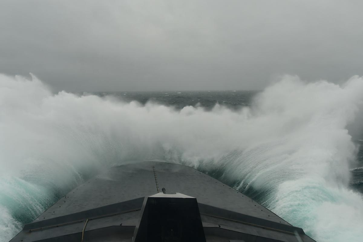ATLANTIQUE NORD : la FREMM Aquitaine s’entraîne avec le RFA Tiderace