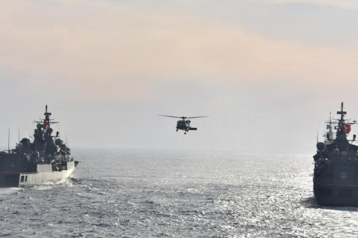 Méditerranée orientale – La FREMM Auvergne s’entraîne dans le cadre de l’OTAN au large de la Turquie