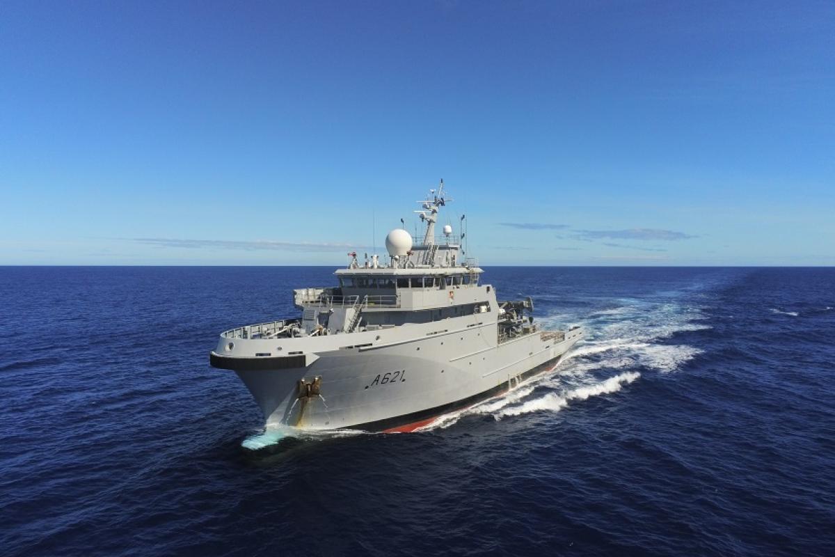 Le D’Entrecasteaux en mission TRIDENT de surveillance maritime 