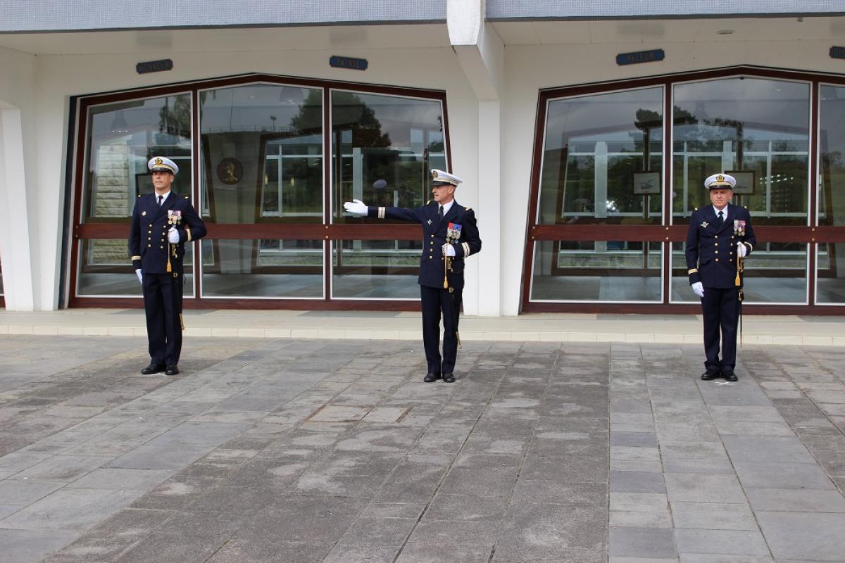 Prise de commandement de la compagnie de fusiliers marins Le Sant