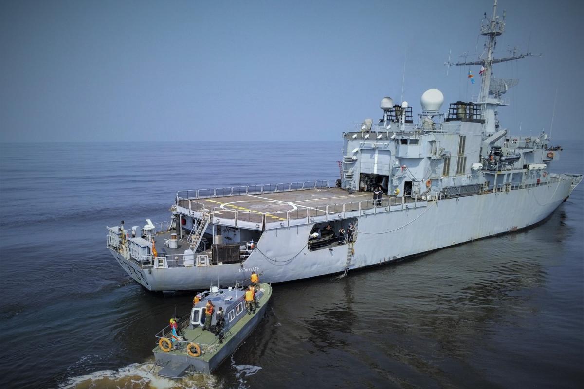 OPERATION CORYMBE – Fin de mandat pour les marins du Ventôse dans le golfe de Guinée 