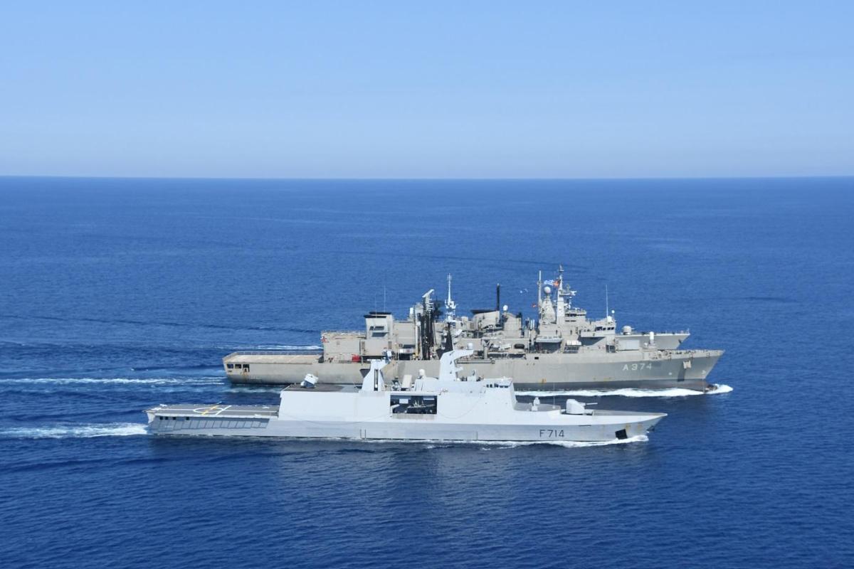 Méditerranée – La FLF Guépratte rencontre la marine grecque