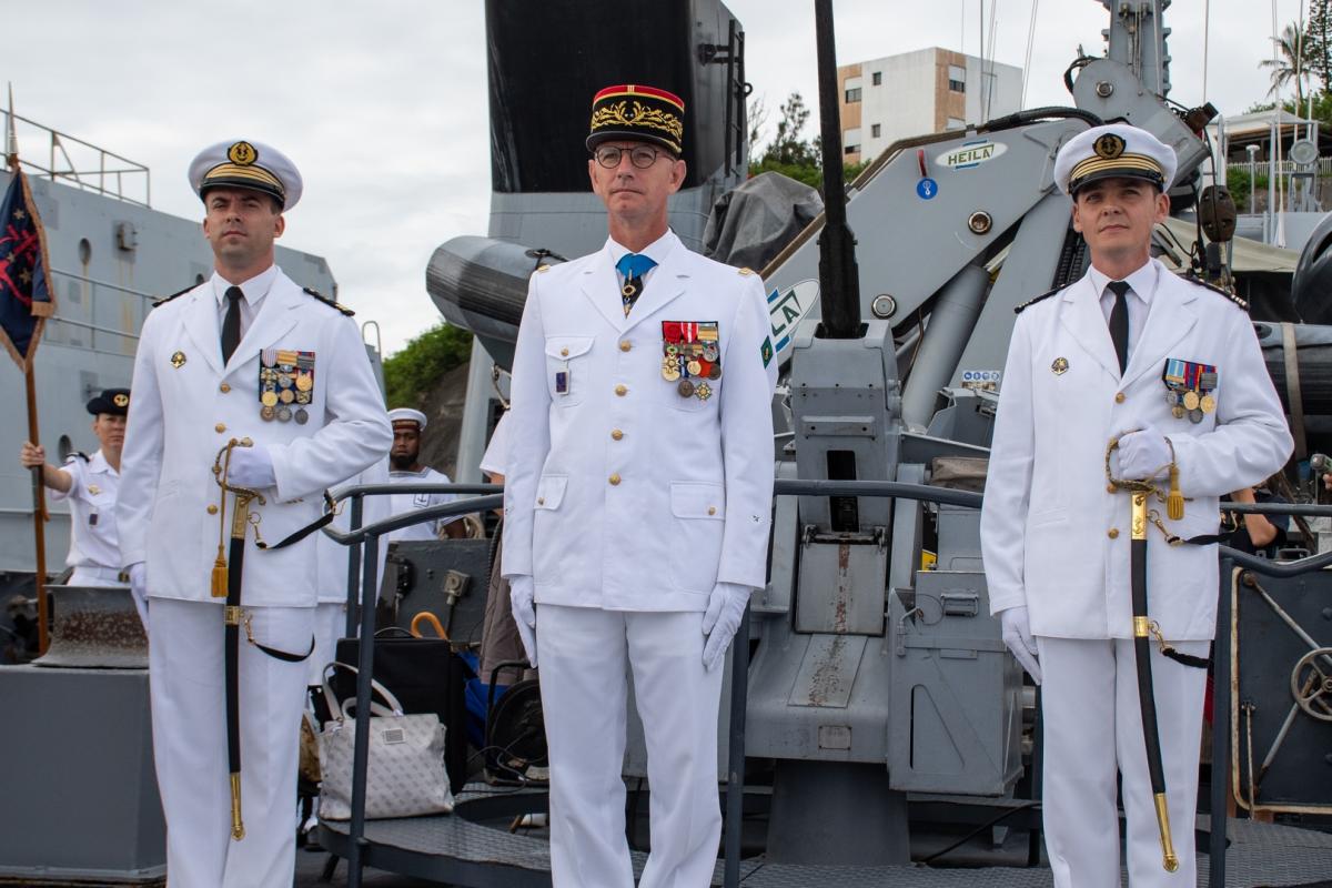 Un nouveau commandant pour le patrouilleur La Glorieuse