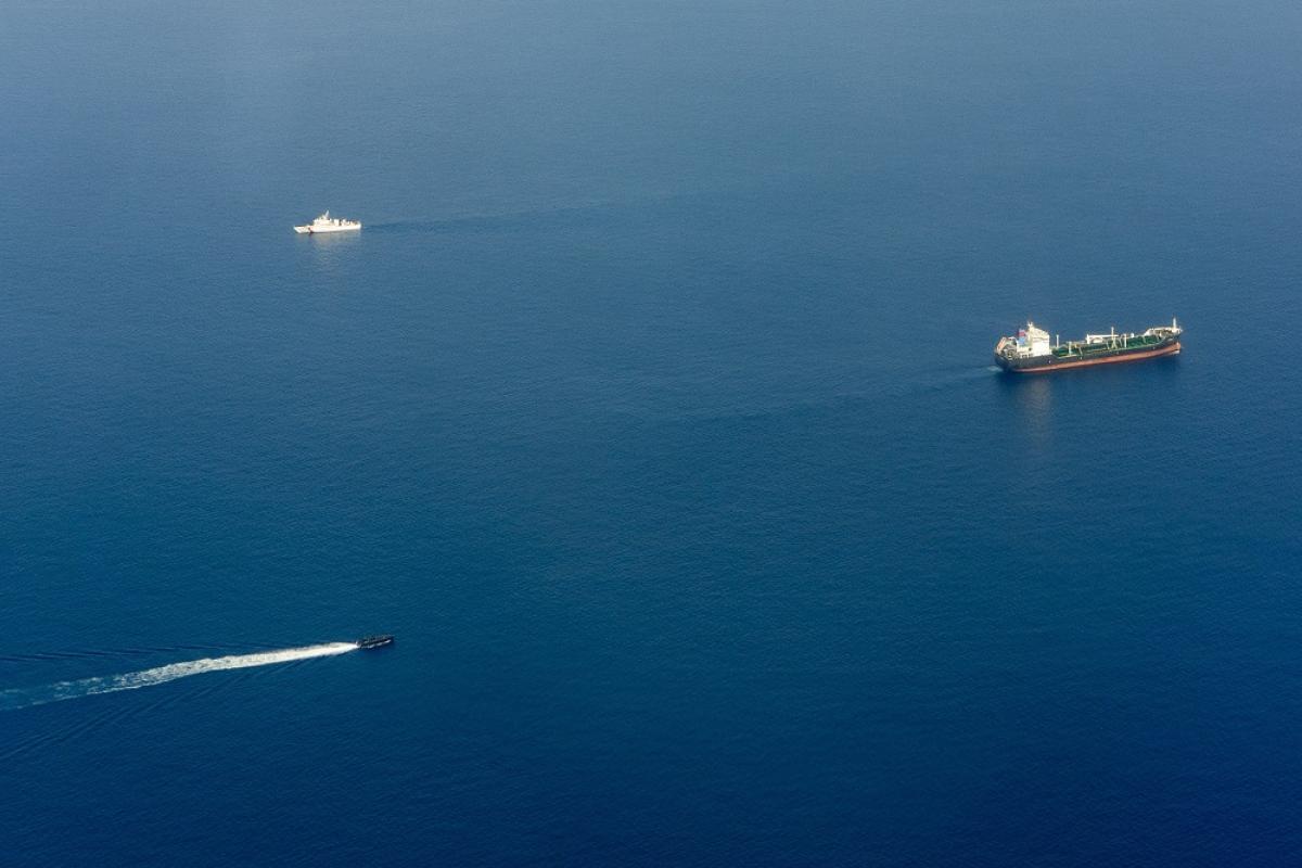  Collaboration tripartite dans la lutte contre les pollutions marines