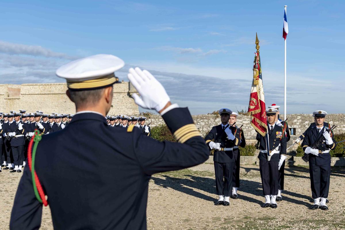  Cérémonie de tradition de l’École des fusiliers marins à Port-Louis