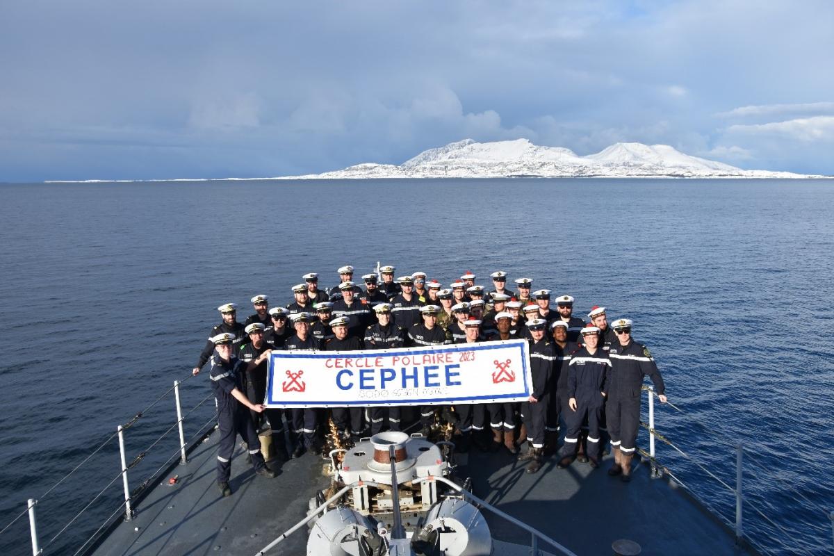  Le Céphée franchit le cercle polaire Arctique