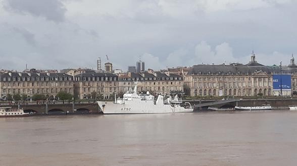 Le Borda en mission hydrographique 2021.4