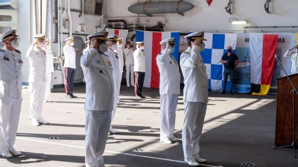 La France passe le commandement de l’EUROMARFOR à l’Espagne