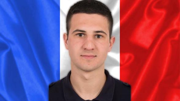 In memoriam second maître Adam Tahri		