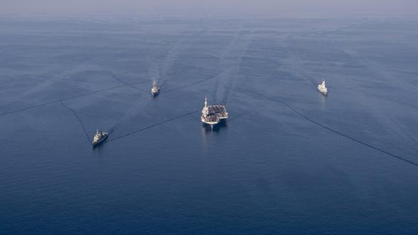 Pendant près de quatre mois, du 21 février au 4 juin, le groupe aéronaval (GAN) constitué en Task Force 473 autour du porte-avions Charles de Gaulle s’est déployé dans des zones d’intérêts stratégiques en mer Méditerranée, dans l’océan Indien et dans le golfe Arabo-Persique. Ce déploiement opérationnel, baptisé Clemenceau 21, aura notamment permis à la France de lutter contre le terrorisme en intégrant l’opération Chammal, ainsi qu’à renforcer les liens et l’interopérabilité avec ses partenaires.  ASP Clovi