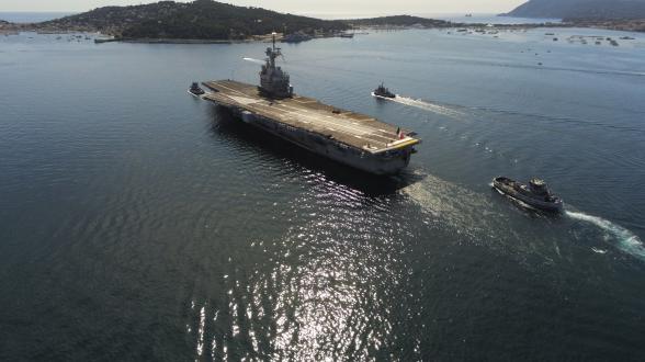 Le porte-avions Charles de Gaulle paré pour sa remontée en puissance