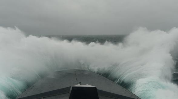 ATLANTIQUE NORD : la FREMM Aquitaine s’entraîne avec le RFA Tiderace