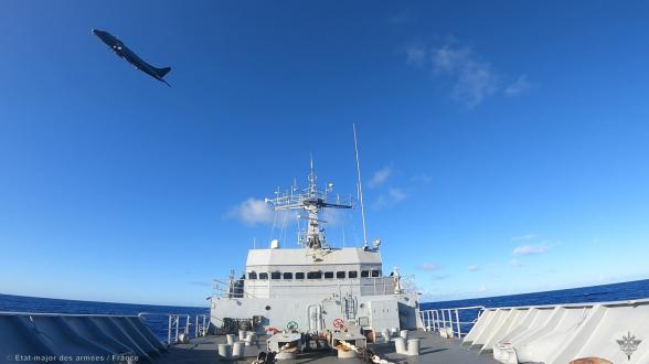 L’Arago en patrouille dans la ZEE des Îles Cook