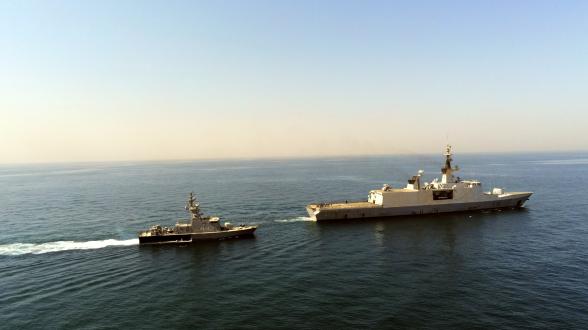 Le Surcouf s’entraîne avec la marine koweitienne