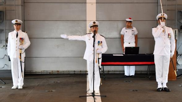 Un normand aux commandes de la frégate de surveillance Prairial bâtiment de la Marine basé en Polynésie