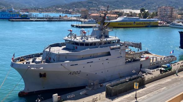 Méditerranée – La Loire en mission de surveillance des approches maritimes méditerranéennes 