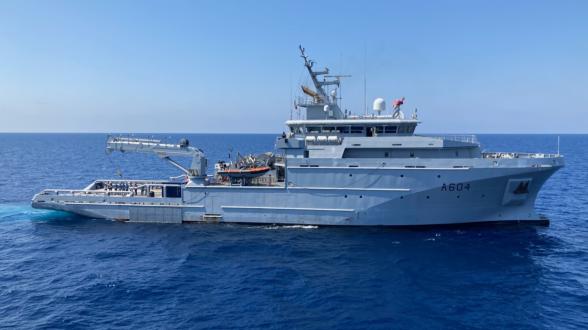 Méditerranée– Appareillage de la Seine pour une mission de surveillance des approches maritimes 