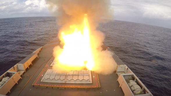 Tir d’un missile Aster 15 couronné de succès pour l’équipage B de la FREMM Bretagne