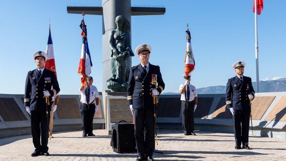  Un nouveau commandant pour le SNA Émeraude équipage rouge