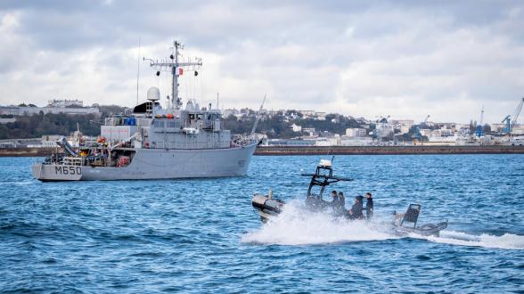  Opération de guerre des mines en rade de Brest