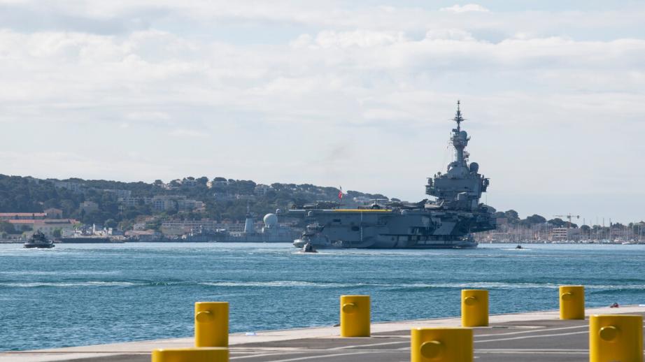 Le groupe aéronaval reprend la mer pour la mission Akila