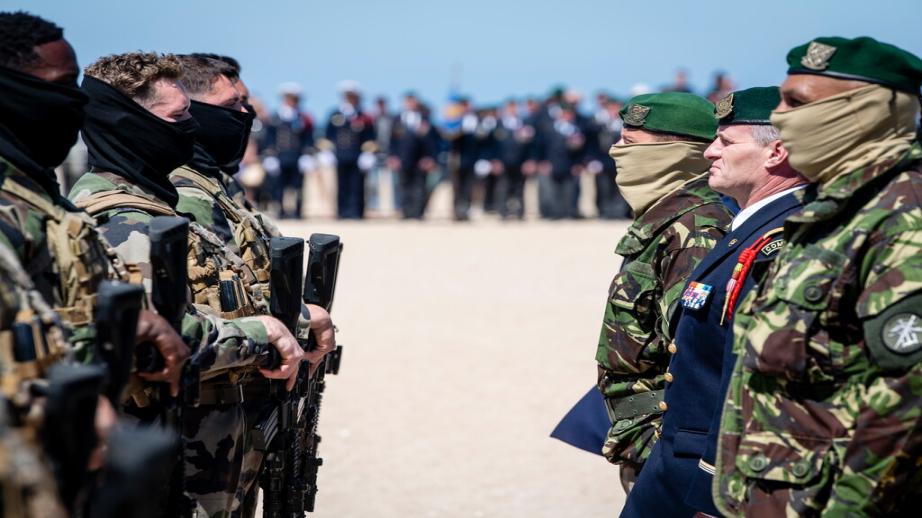 Cérémonie de traditions de l’École des fusiliers marins à Ouistreham