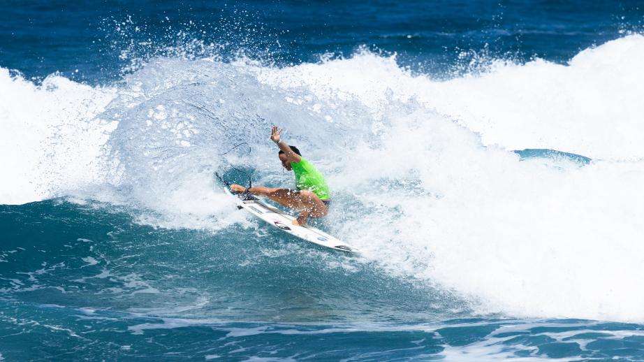 Johanne Defay surfeuse