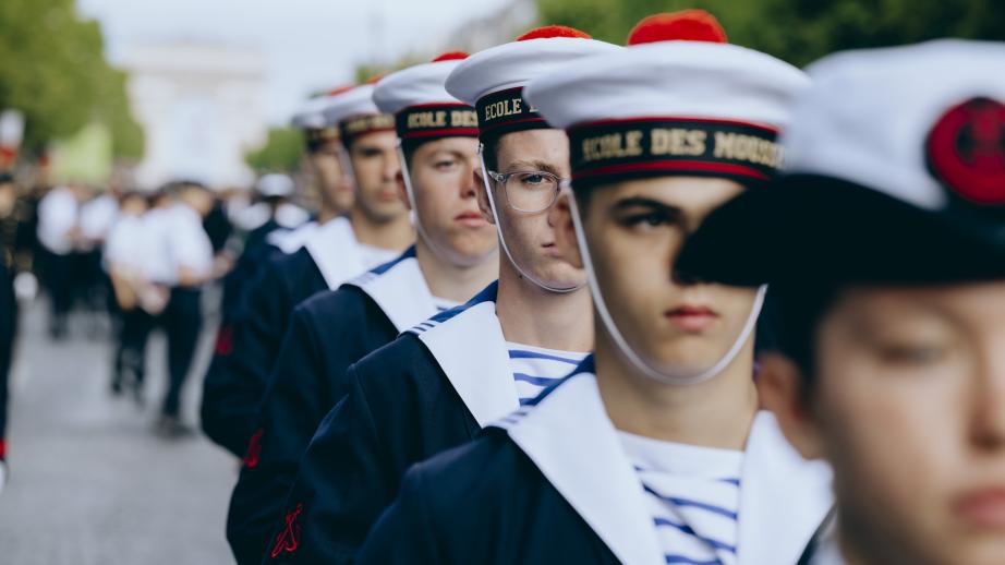 L’École des mousses au défilé du 14 juillet.