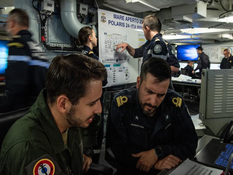 Akila - Bilan de la participation du groupe aéronaval à l’exercice franco-italien Mare Aperto