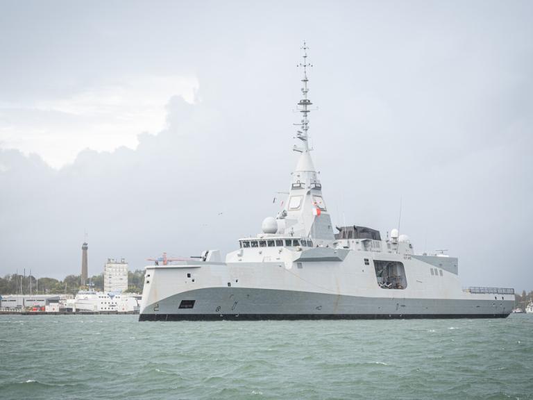 La FDI quitte le port